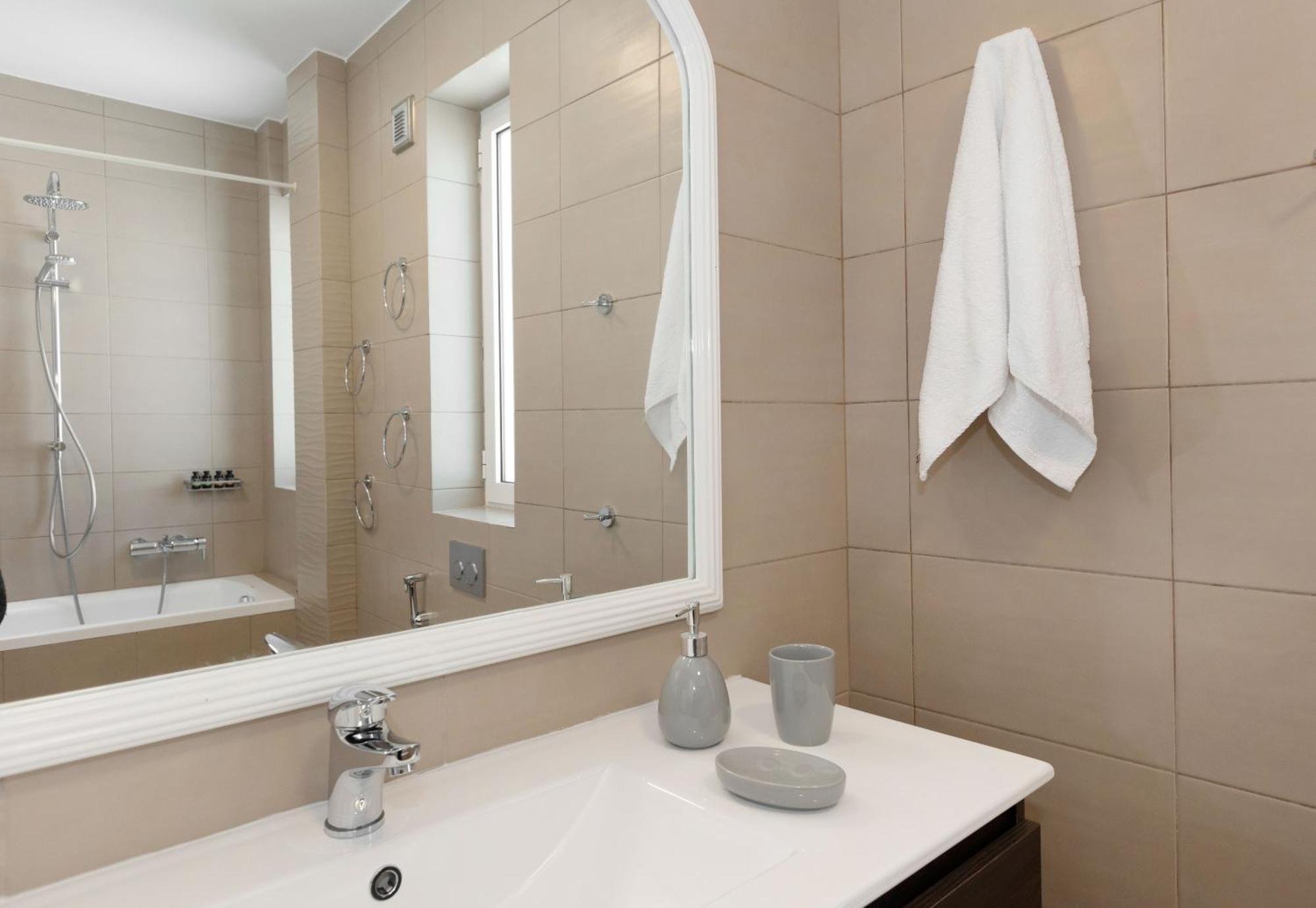 Nice Sea View Elegant Apartment Atenas Exterior foto